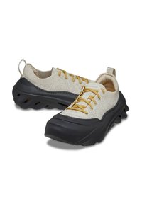AuraStep Trainers