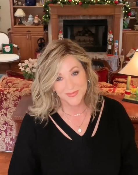 WAVY DAY WIG